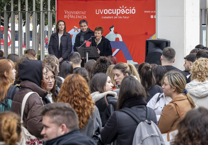 Estudiantes en el Foro de Ciencias Sociales